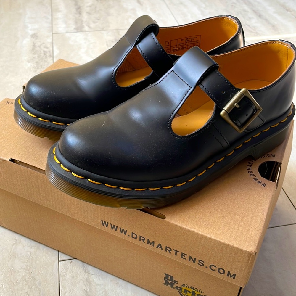 Dr. Martens POLLEY SMOOTH LEATHER MARY JANES - New